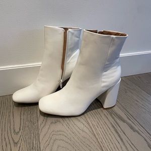 White Madden Girl WHILE Boot